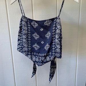 Cute Alcott crop